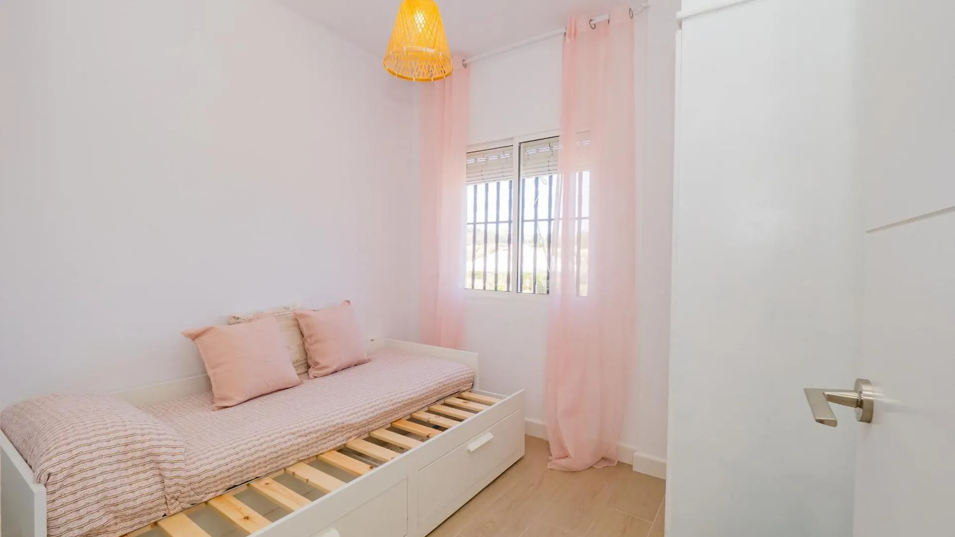 Сasa de vacaciones Cubo´s Finca Mis Seis Soles Villa Coín España